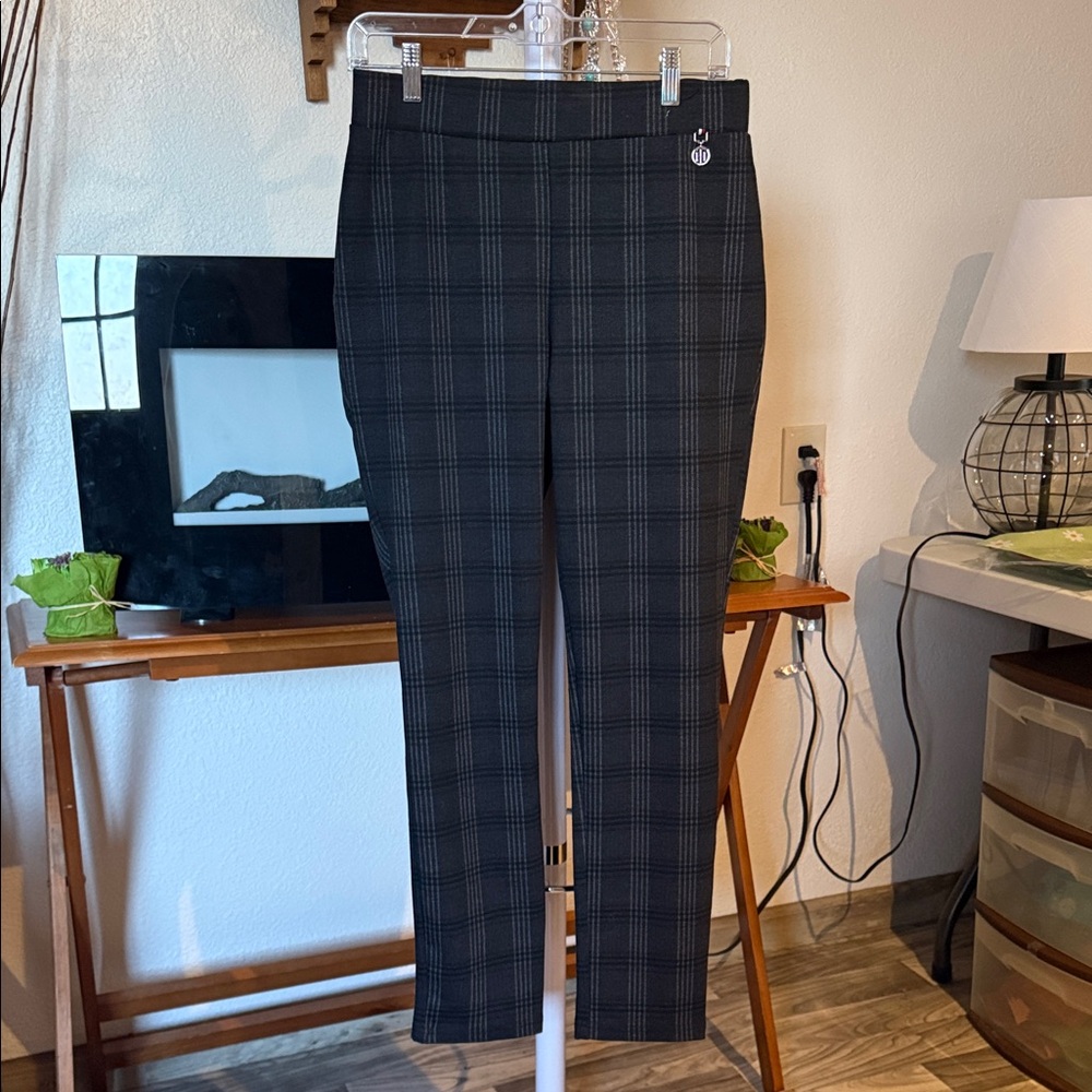 Tommy Hilfiger Black Plaid Women's Pants